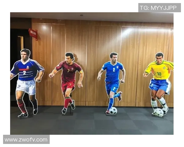 球星与粉丝亲密互动精彩瞬间回顾,感受球场内外的温馨与热情 球星与粉丝亲密互动精彩瞬间回顾,感受球场内外的温馨与热情